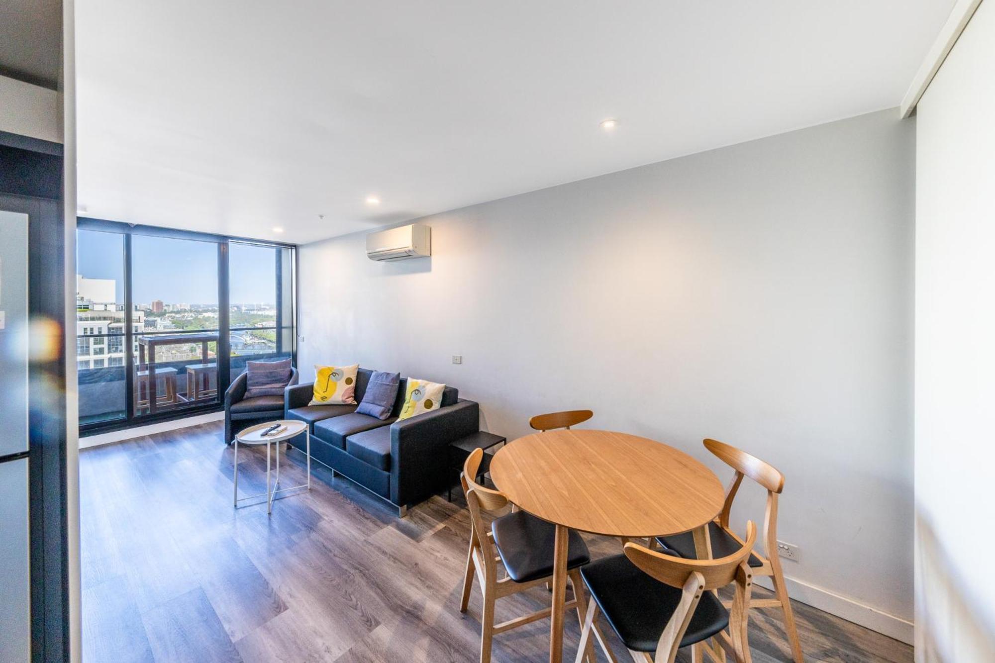 Aura2107, 2 Bedroom Apartment With Balcony, Stunning Yarra River And City Views Ville de Ville de Melbourne Extérieur photo